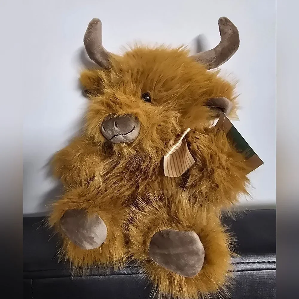 NWT Plush Highland Cow Stuffed Animal – Brown Furry Cuddle Toy